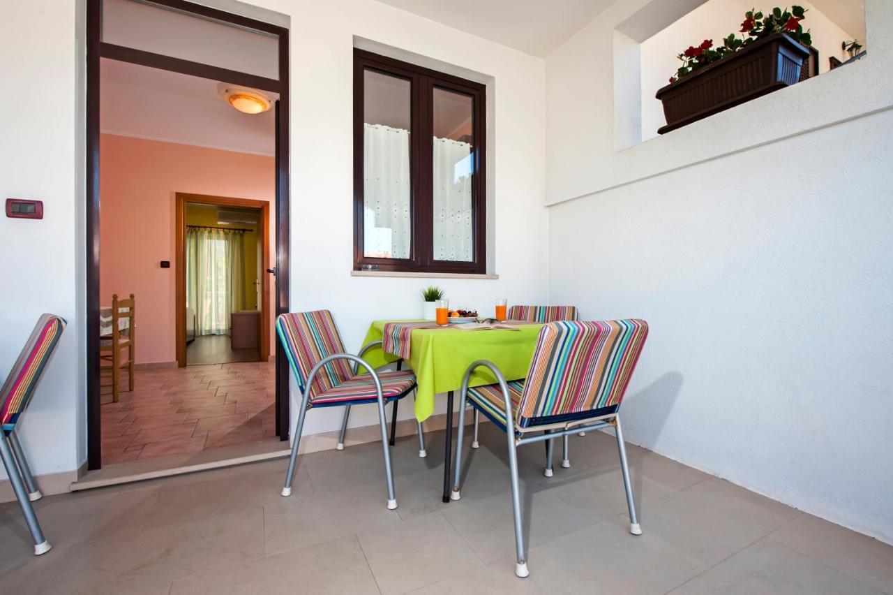 Apartment Modrusan *